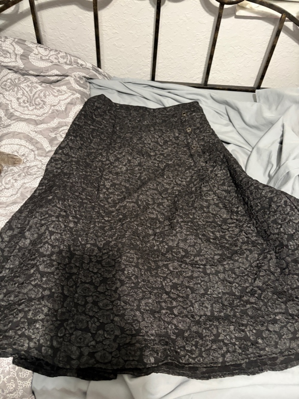 SHEIN Black Floral jacquard A-Line Skirt
